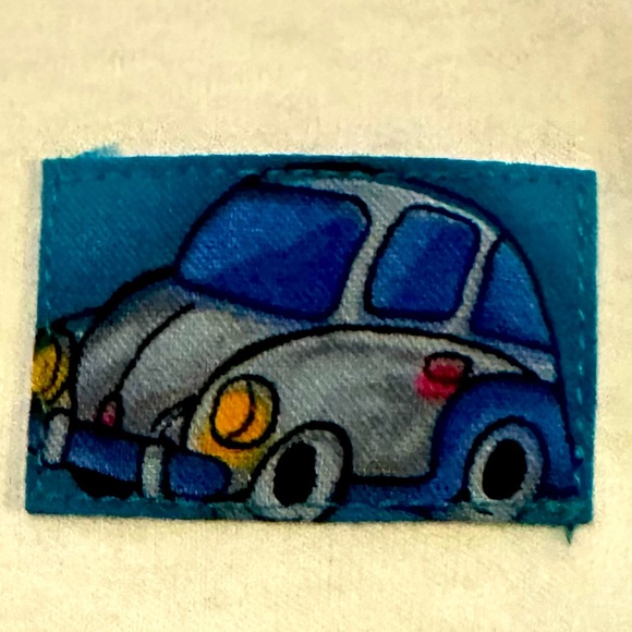 Little Ones White Tee w/ Embroidered Car Graphic - Size 2T - New w/ Tags - Picture 3 of 5